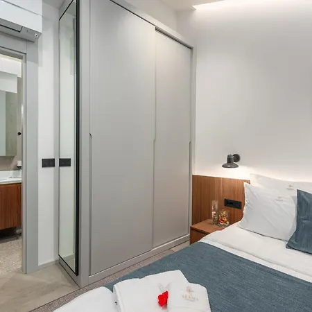 Arriba - Ground Ξενοδοχείο με διαμερίσματα 4*